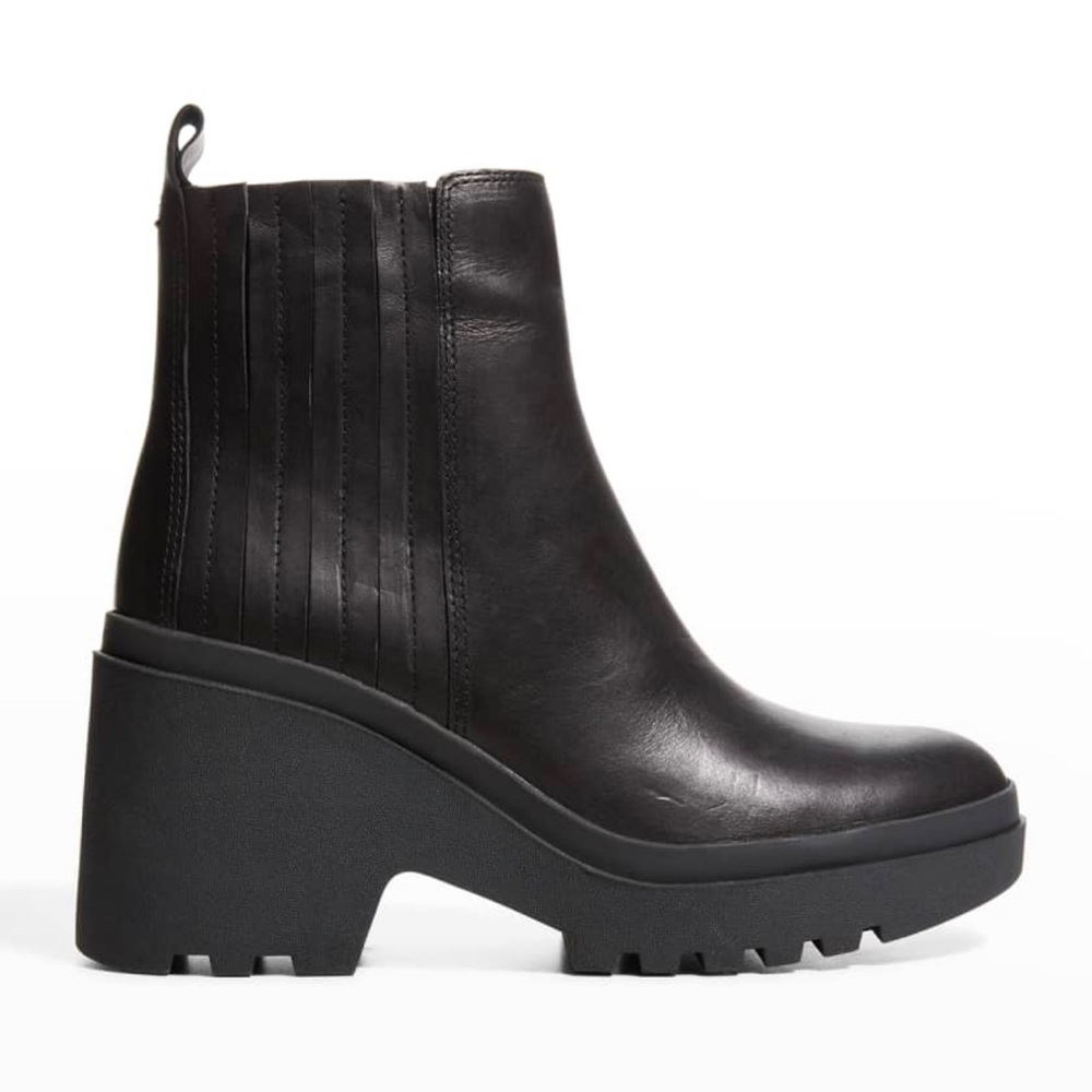 Eileen Fisher Kat Black Leather Platform Slip On Boots 7.5 US!